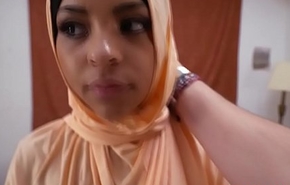 Arab bungler POV pussyfucked wearing hajib